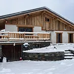 Au Pré Des Saisons Bed and breakfast 3*
